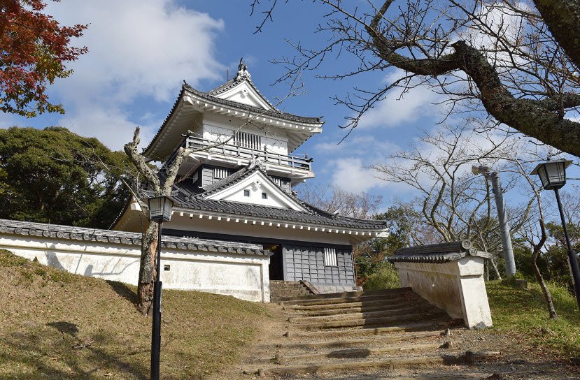 Kururi Castle, Japan